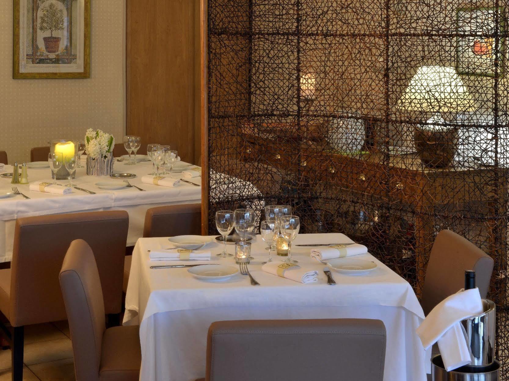 Logis Hotel Le Continental Châteauroux Εξωτερικό φωτογραφία