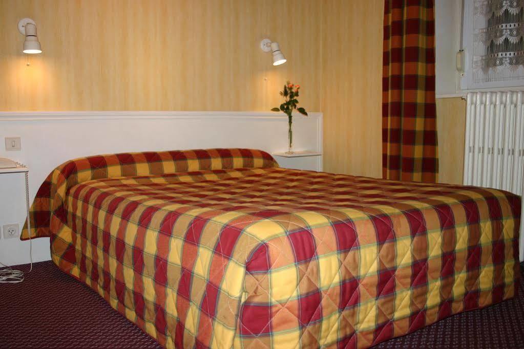 Logis Hotel Le Continental Châteauroux Εξωτερικό φωτογραφία